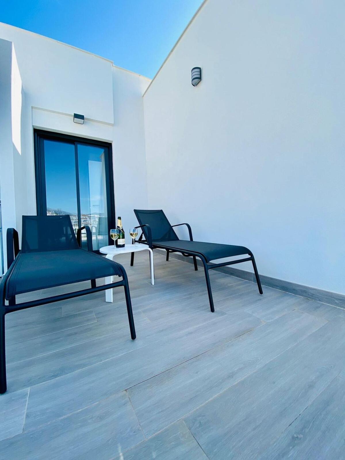 נרחה Royal Palm 22 Luxurious 3 Bedroom Penthouse מראה חיצוני תמונה